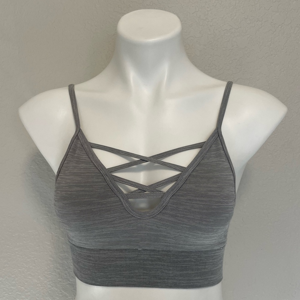 Victoria’s Secret PINK Sports Bra, size S